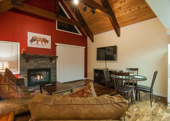 North Lake Lodges & Villas